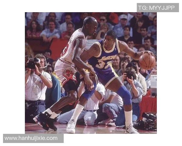 布鲁克洛佩斯：从NBA巨星到篮球战术革新者的传奇之路